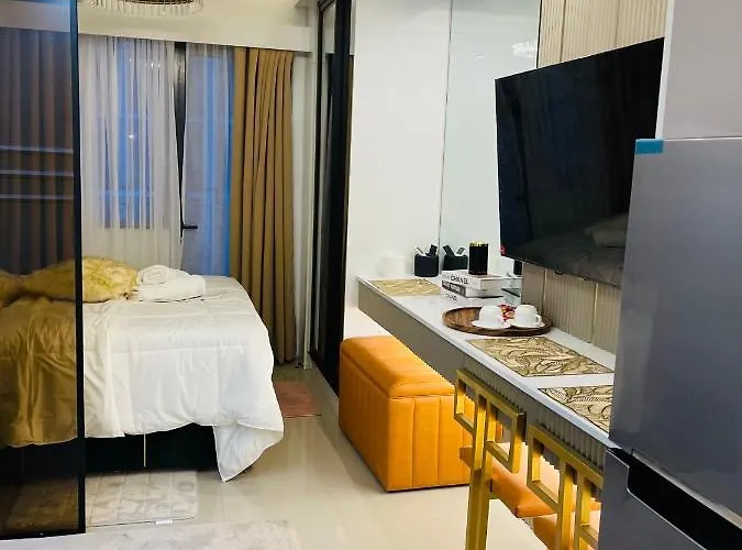 Yassi's At Moa Apartment *