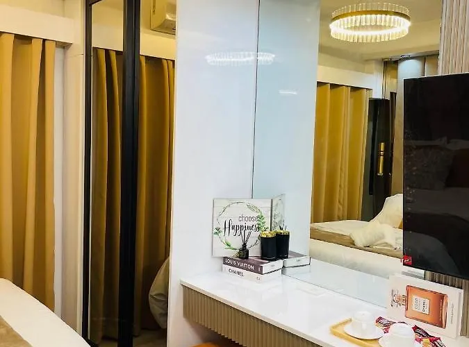 Yassi's At Moa Apartment Manila